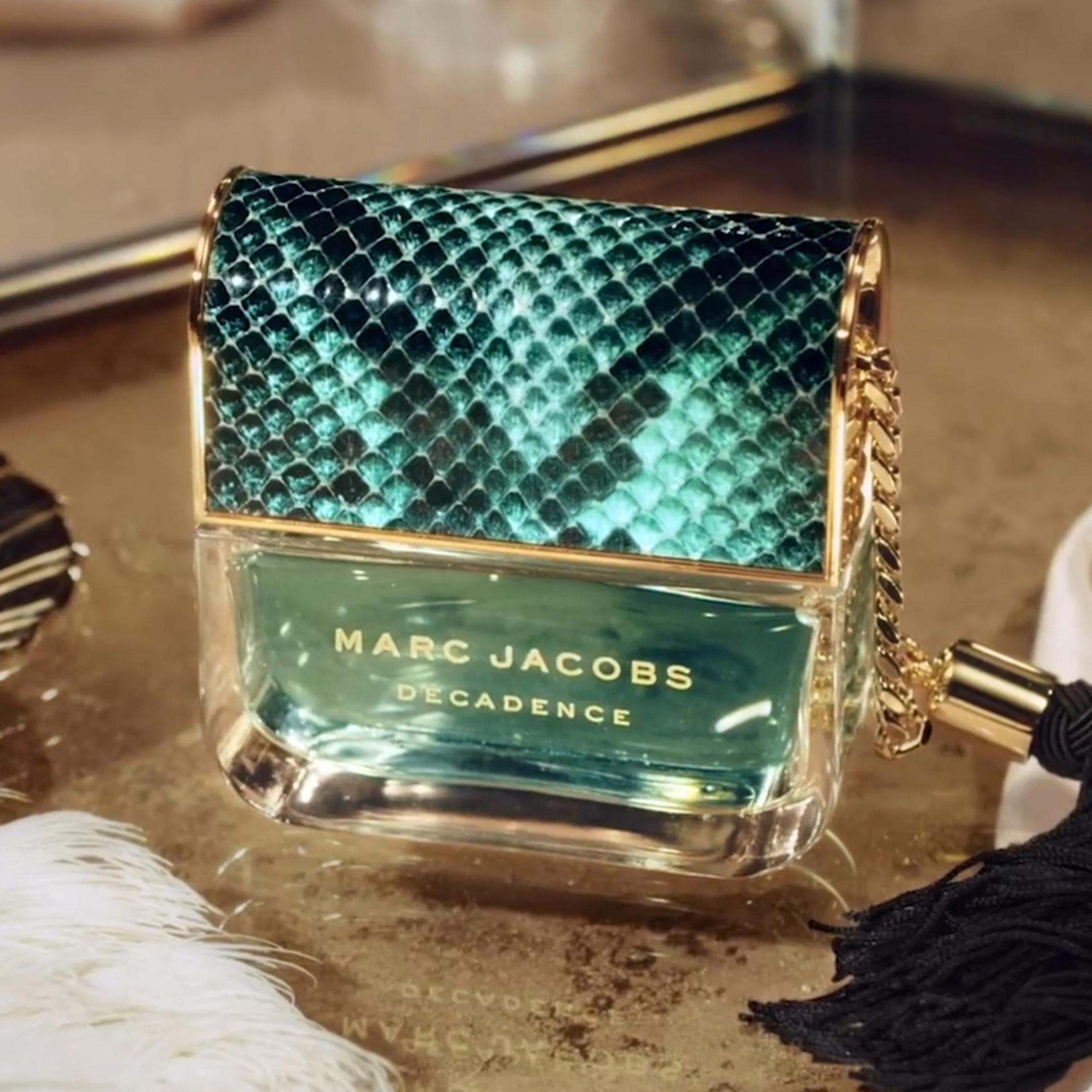 MARC JACOBS Divine Decadence 100ml. Дамски Парфюм
